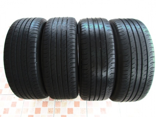 ขายยาง DUNLOP SPORT MAXX 215-55-17 ปี15 งามๆ (1ชุด)