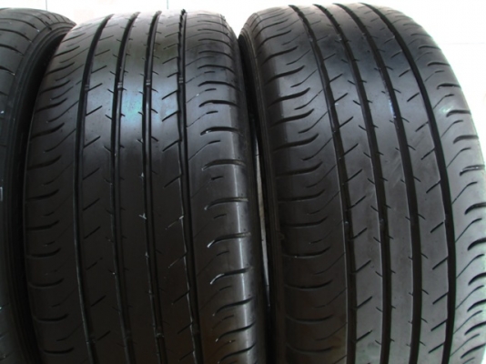 ขายยาง DUNLOP SPORT MAXX 215-55-17 ปี15 งามๆ (1ชุด)