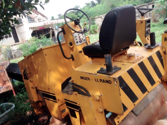 ต้องการขายรถบด