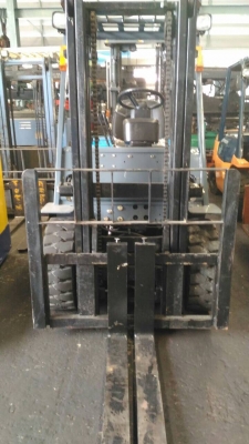 ขายรถ toyota ขนาด 3 ตัน รุ่น 6 เครื่องยนต์ ดีเซล  เกียร์ ธรรมดา