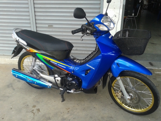 เวฟ125s (สตาร์ทมือ)