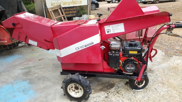 รถย่อยกิ่งไม้ มีเกียร์เดินหน้าถอยหลัง พร้อมใช้ สอบถามได้