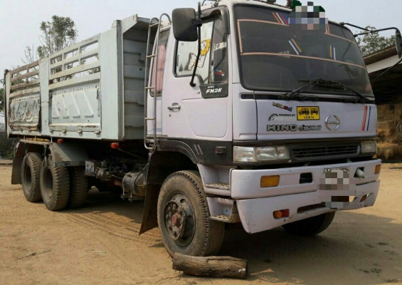 สิบล้อ ฮีโน่ FM2K-260ปี48ดั้มสามมิต สภาพดีเดิมๆสวยพร้อมใช้ ทะเบียนพร้อมโอน