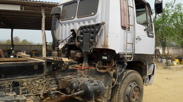 สิบล้อ ฮีโน่ FM2K-260ปี48ดั้มสามมิต สภาพดีเดิมๆสวยพร้อมใช้ ทะเบียนพร้อมโอน