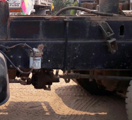 สิบล้อ ฮีโน่ FM2K-260ปี48ดั้มสามมิต สภาพดีเดิมๆสวยพร้อมใช้ ทะเบียนพร้อมโอน