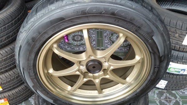 ขายล้อใหม่CE28 ขอบ15 4รู100ยาง\%195/55/15ปี14  4 ล้อ