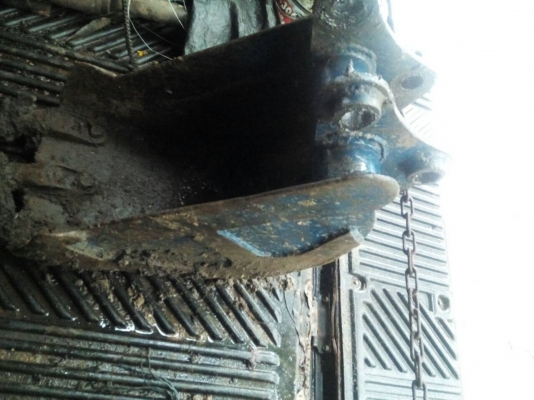 ขายเหมา หัวเจาะแม็คโครเล็ก บิ้กเอ็มฝาแดง บุ้งกี๋ แยกซื้อได้