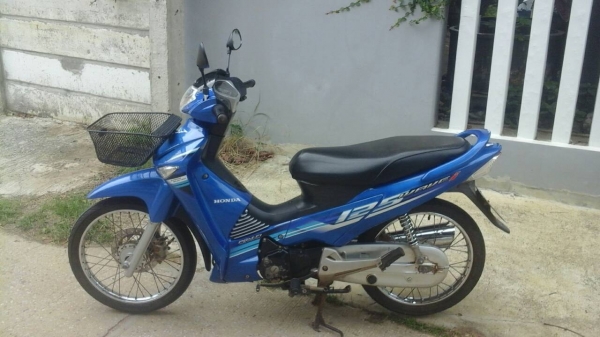 เวฟ 125i (สตาร์ทมือ)