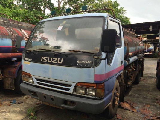6 ล้อรถน้ำมัน 120 แรง ปี 2538 ISUZU NPR66LX5 รถห้างแท้ ถัง 6000 ลิตร เล่ม ม.79 ไว้