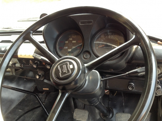 รถสิบล้อHinoกระบะไม้มือ2 สภาพดีพร้อมใช้งาน