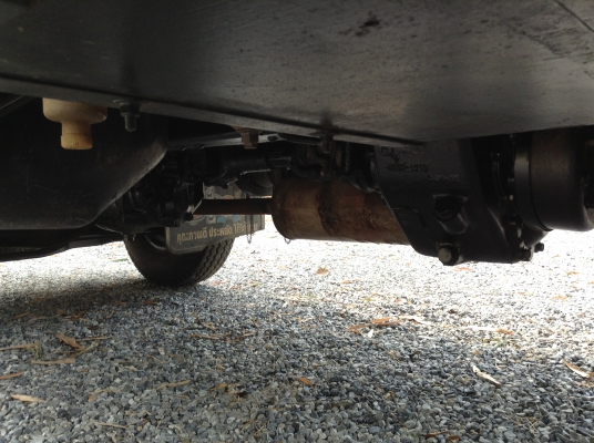 รถสิบล้อHinoกระบะไม้มือ2 สภาพดีพร้อมใช้งาน