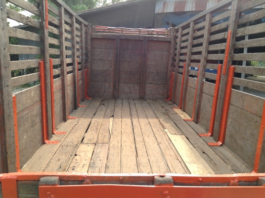 รถสิบล้อHinoกระบะไม้มือ2 สภาพดีพร้อมใช้งาน