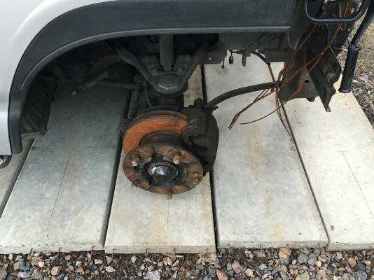 ขายหัวเก๋ง ISUZU NKR รถ6ล้อ(หรือ4ล้อเล็ก) นำเข้าจากญึ่ปุ่น100\% ราคาถูกๆ สภาพสวยๆ สนใจติดต่อ 081-948-5494