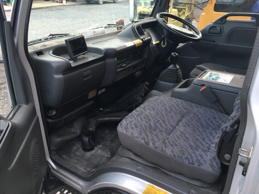 ขายหัวเก๋ง ISUZU NKR รถ6ล้อ(หรือ4ล้อเล็ก) นำเข้าจากญึ่ปุ่น100\% ราคาถูกๆ สภาพสวยๆ สนใจติดต่อ 081-948-5494