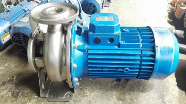 ** SOLD ** ปั้มน้ำหอยโข่งสแตนเลส EBARA ขนาด 10 HP 380V เข้า 2.5 - 2" ของใหม่เก่าเก็บไม่เคยใช้งาน!!