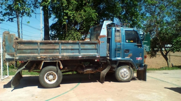 ขายรถดั้มร็อกกี้175แรง