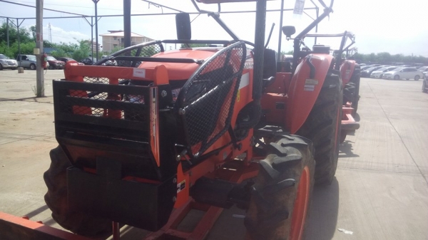 ขายรุ่น m 6040 ครับ สวยมาก  ลดแล้ว ลดแล้ว