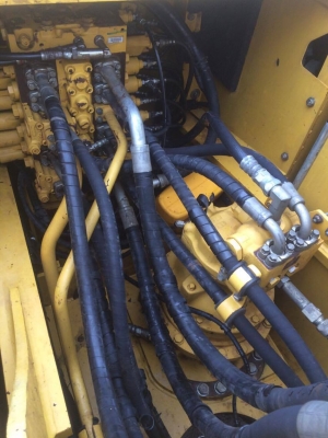 ขายรถแมคโคร KOMATSU