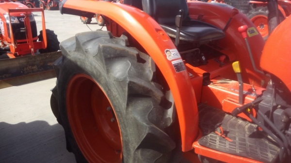 ขาย30แรง พร้อมอุปกรณ์2 ชิ้น ใบดัน และหางพวน5 จานครับ