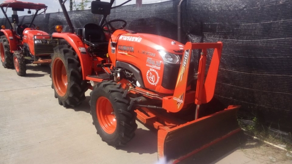 ขาย30แรง พร้อมอุปกรณ์2 ชิ้น ใบดัน และหางพวน5 จานครับ