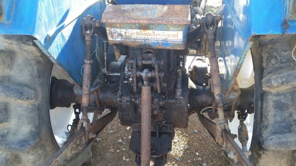 ขายรถไถแชมป์ 30 แรงสองเพลาพร้อมผาน5&times;22ใช้งานอยู่
