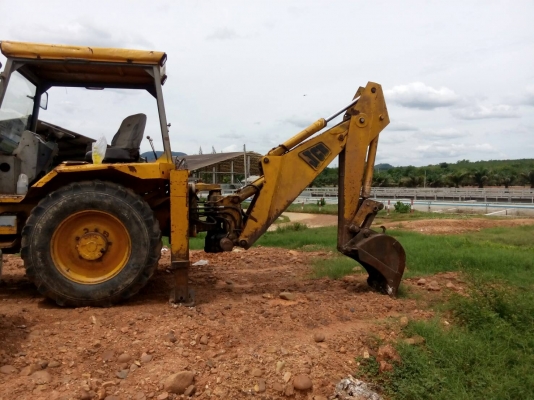 ขายรถตักหน้าขุดหลัง JCB เพลาเดี่ยว เอกสารเล่มทะเบียน ราคา 200000