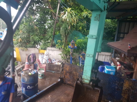 แบ็คโฮ 30รุน3 รถไช้งานได้ดี ไม่โหลด แบ็คโฮ 30รุน3 รถไช้งานได้ดี ไม่โหลด