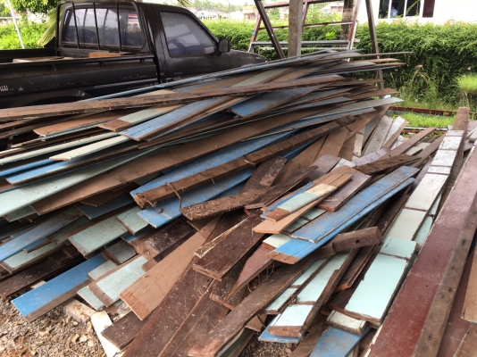 ขายไม้หลุมพอ 1 คันรถ 10 ล้อ ราคา 100000 ขายไม้หลุมพอ 1 คันรถ 10 ล้อ ราคา 100000