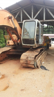 ขายรถแบคโฮ HITACHI EX 200-2 ระบบไฟแมกปั๊ม ไม่มีเอกสาร ราคา 350000 ขายรถแบคโฮ HITACHI EX 200-2 ระบบไฟแมกปั๊ม ไม่มีเอกสาร ราคา 350000