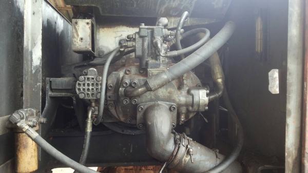 ขายรถแบคโฮ HITACHI EX 200-2 ระบบไฟแมกปั๊ม ไม่มีเอกสาร ราคา 350000 ขายรถแบคโฮ HITACHI EX 200-2 ระบบไฟแมกปั๊ม ไม่มีเอกสาร ราคา 350000