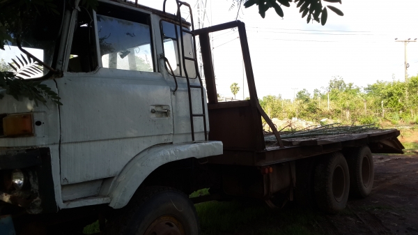 รถเทนเลอร์ ขึ้น 200 มีเกียร์กลาง