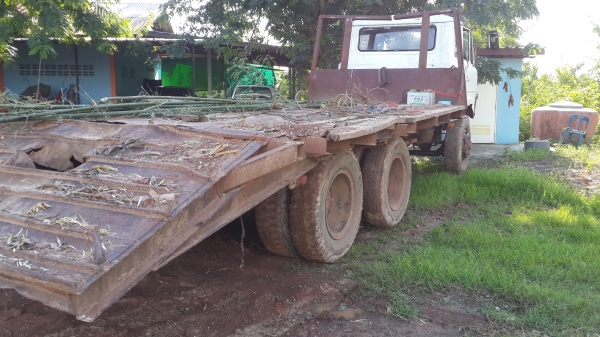 รถเทนเลอร์ ขึ้น 200 มีเกียร์กลาง