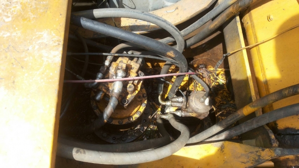 ขายรถแบคโฮ KATO HD700 โซ่แทรคใหม่ ราคา 550000 ขายรถแบคโฮ KATO HD700 โซ่แทรคใหม่ ราคา 550000