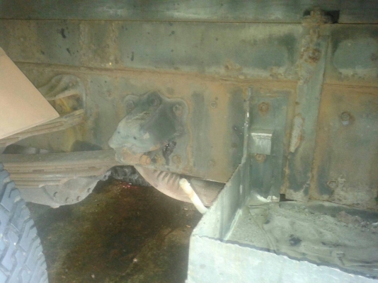 ขายรถบรรทุก 6 ล้อดัมพ์ใหญ่ HINO FF 168 แรงม้า ราคารวม 2 คัน 500000 ขายรถบรรทุก 6 ล้อดัมพ์ใหญ่ HINO FF 168 แรงม้า ราคารวม 2 คัน 500000