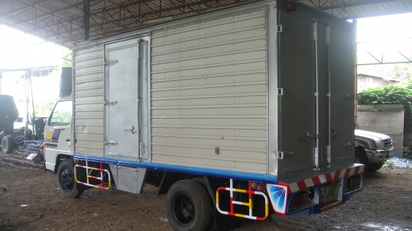 ดาวน์75000 ISUZU NKR ตู้แห้ง รถห้างแท้NKR58LU5 เครื่อง4BE1ฝาดำ110แรง เพาเวอร์ ฟิล์ม รถสวยมาก