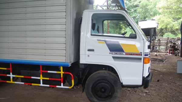 ดาวน์75000 ISUZU NKR ตู้แห้ง รถห้างแท้NKR58LU5 เครื่อง4BE1ฝาดำ110แรง เพาเวอร์ ฟิล์ม รถสวยมาก