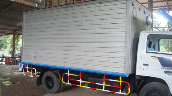 ดาวน์75000 ISUZU NKR ตู้แห้ง รถห้างแท้NKR58LU5 เครื่อง4BE1ฝาดำ110แรง เพาเวอร์ ฟิล์ม รถสวยมาก