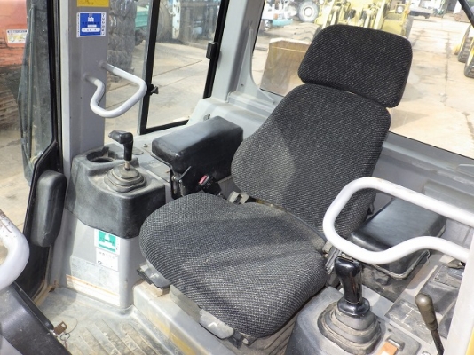 รถดันดิน D3G