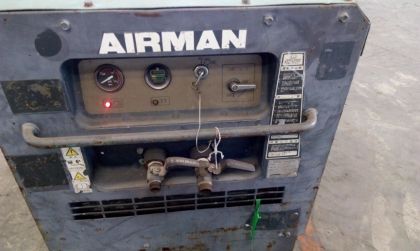 ปั้มลม AIRMAN PDS70S-5B1 # 70-5B11440 นำเข้าจากญี่ปุ่นครับ