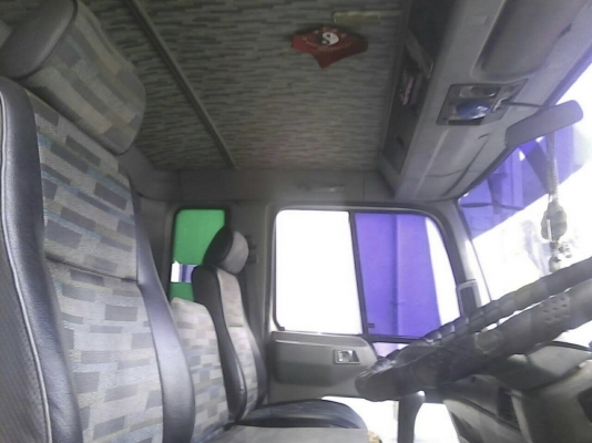 รถอีซุซุ 10 ล้อดั้ม FXZ 270 แรงม้า ปี 46.    สนใจติดต่อ  081 - 6079515