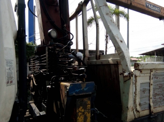 779เครน2.8 779เครน2.8