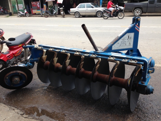 ขาย ผานไถพรวน CMT 7 จาน สภาพดี ใบผานใหม่ ขาย ผานไถพรวน CMT 7 จาน สภาพดี ใบผานใหม่