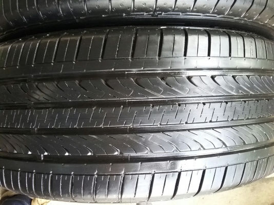 ยางGOODYEAR 205 55R16ลงพื้นปลายปี2015 ยางสภาพสวยมากๆ ดอกเต็มๆ ไม่มีปะ