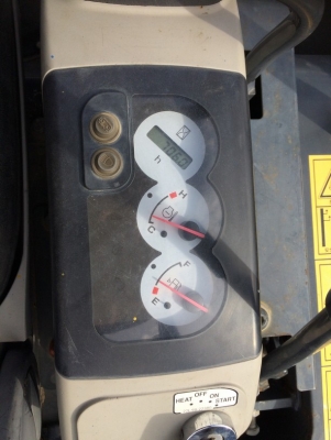 Komatsu PC40MR-2 SN: 11521 ปี 2006 นำเข้าจากญี่ปุ่น ไม่เคยใช้งานในไทย ราคาถูกครับ