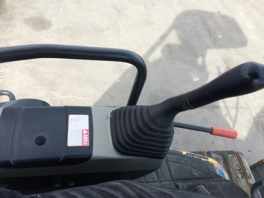 Komatsu PC40MR-2 SN: 11521 ปี 2006 นำเข้าจากญี่ปุ่น ไม่เคยใช้งานในไทย ราคาถูกครับ