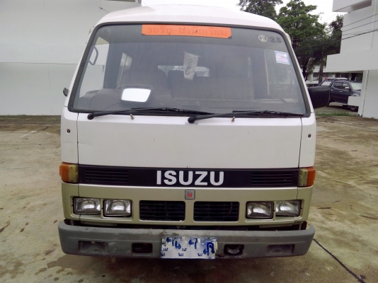 รถตู้อีซูซุ บัดดี ปี96เครื่อง1J vvti ใช้gasและน้ำมัน ออโต48000