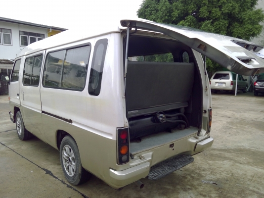 รถตู้อีซูซุ บัดดี ปี96เครื่อง1J vvti ใช้gasและน้ำมัน ออโต48000