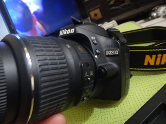 Nikon D3200  24 megapixel