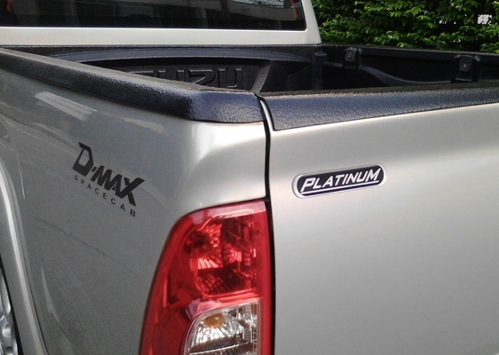 ISUZU  D-MAX PLATINUM  2.5 SLX  ปี09