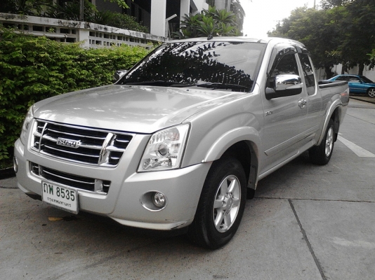 ISUZU  D-MAX PLATINUM  2.5 SLX  ปี09